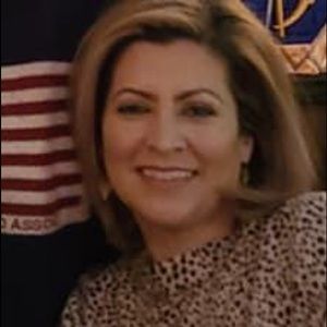 Meet your Posher, Elisa